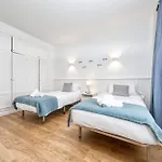 Ocean Front Oasis Apartmán *